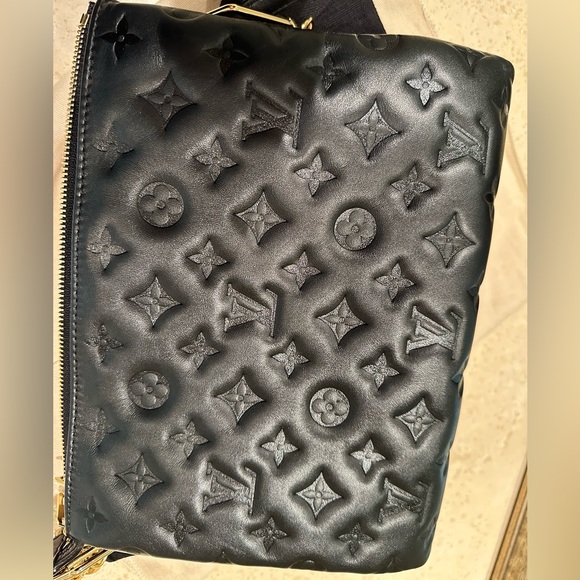 Louis Vuitton Coussin PM Black - Picture 8 of 12
